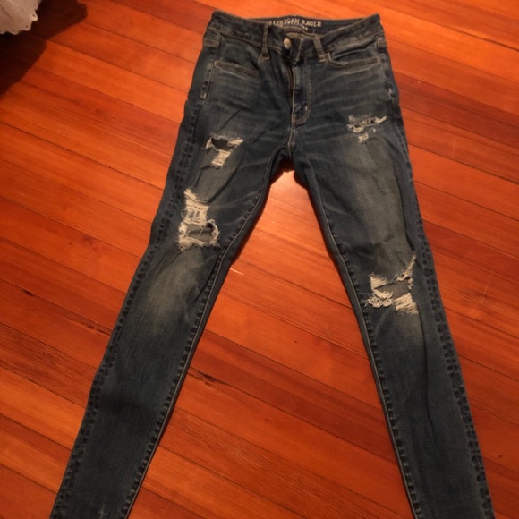 American Eagle ripped jeans - Picture 1 of 4